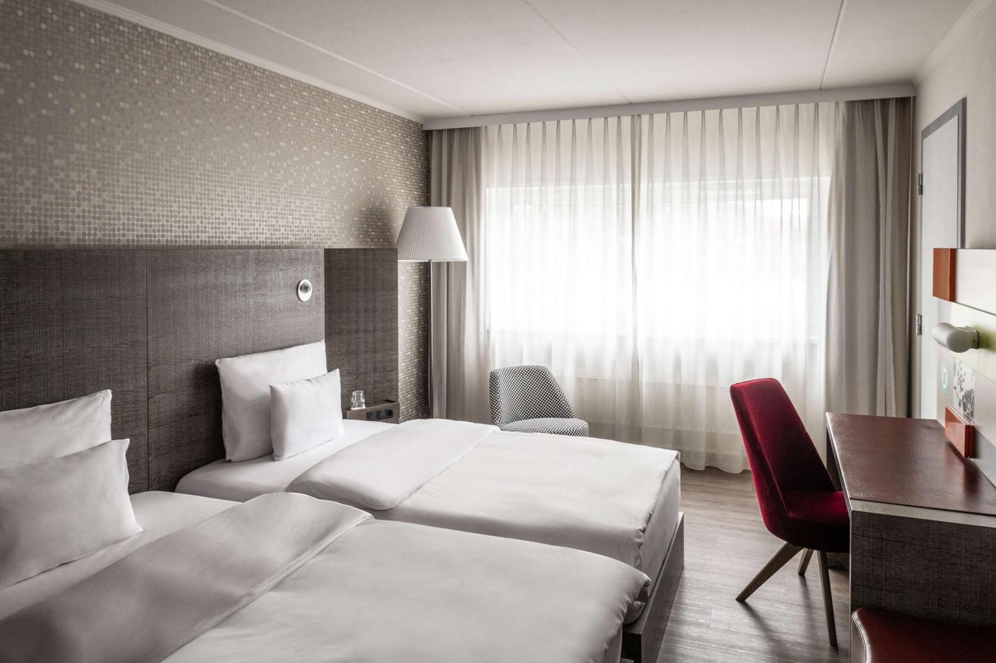 เพนตาโฮเต็ล คัสเซิล Hotel คาสเซล ภายนอก รูปภาพ