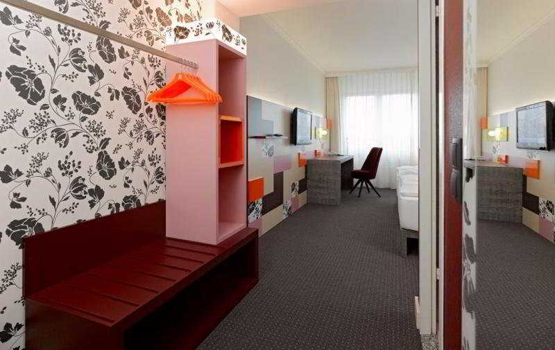 เพนตาโฮเต็ล คัสเซิล Hotel คาสเซล ห้อง รูปภาพ